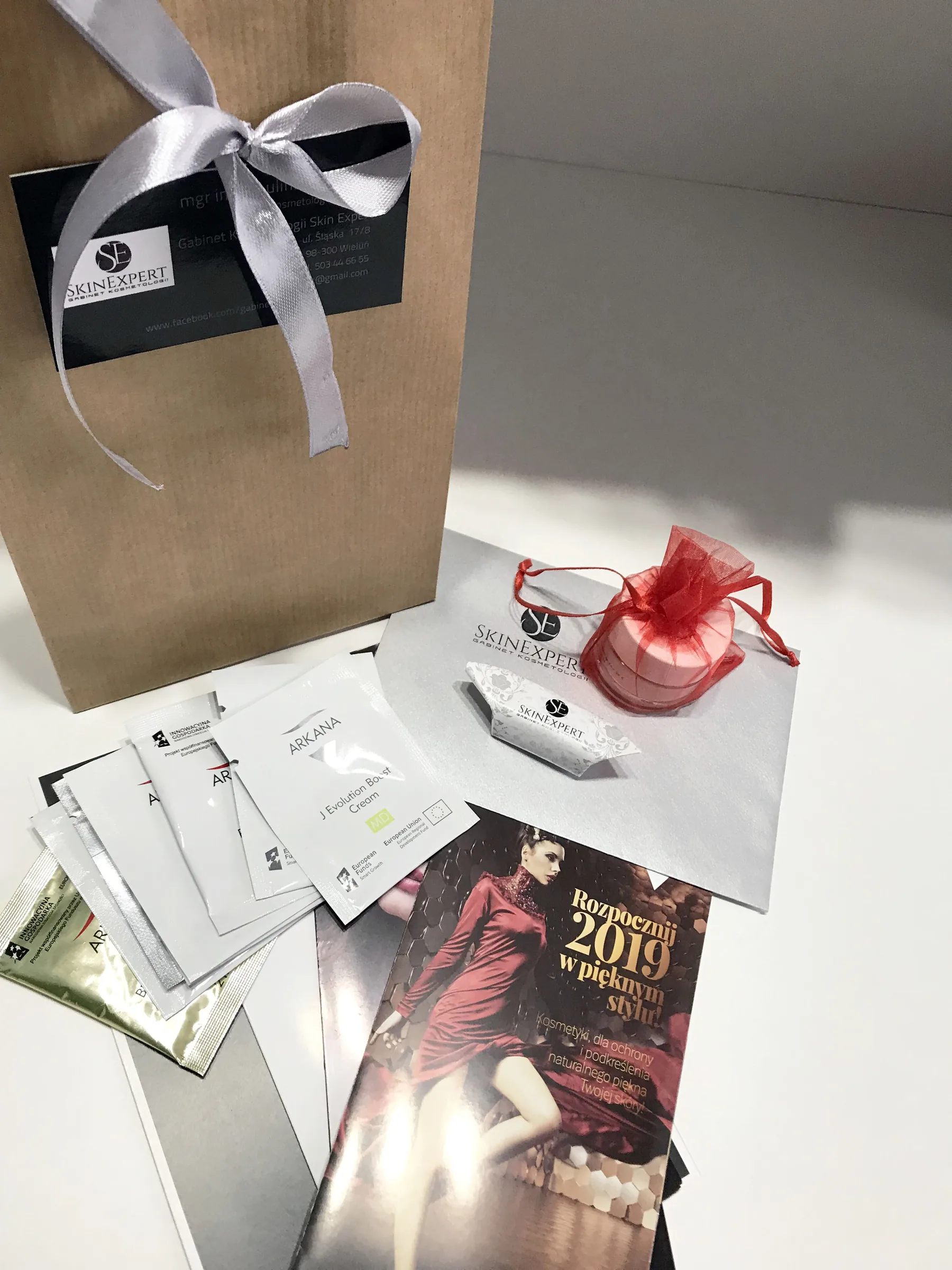 Voucher w eleganckim opakowaniu